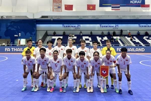 Các tuyển thủ futsal nữ Việt Nam thi đấu tại giải giao hữu NSDF Women’s Futsal Championship 2024. (Ảnh: VFF)