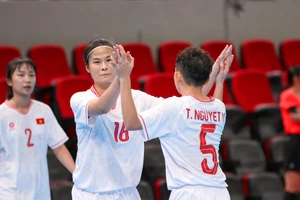 Các cô gái tuyển futsal Việt Nam thi đấu tự tin. (Ảnh: Futsal Thailand)