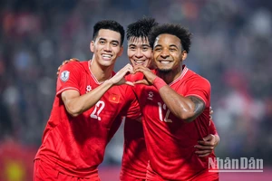 [Ảnh] Xuân Son lập cú đúp, đội tuyển Việt Nam thắng đội tuyển Singapore 3-1