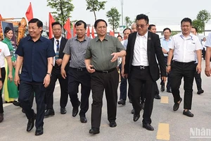 [Ảnh] Thủ tướng Phạm Minh Chính dự lễ khởi công dự án nhà ở xã hội dành cho công nhân 