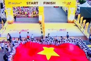 Khai mạc Giải Marathon Quốc tế VTV LP Bank “Sắc màu hoàng hôn Cát Bà 2024”.