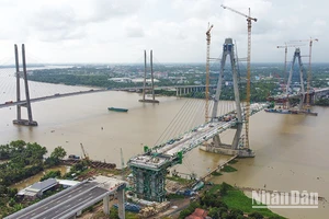 Toàn cảnh công trình cầu Mỹ Thuận 2. 