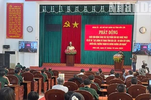 Quang cảnh buổi lễ phát động.