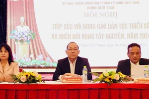 Lãnh đạo Ủy ban Trung ương Mặt trận Tổ quốc Việt Nam và tỉnh Đắk Lắk chủ trì Hội nghị tiếp xúc với đồng bào dân tộc thiểu số và miền núi vùng Tây Nguyên năm 2025. 