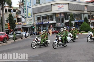 Lực lượng Công an tỉnh Đắk Lắk tuần tra bảo đảm an ninh trật tự trong dịp Tết Nguyên đán Ất Tỵ 2025.