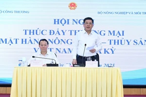 Hai Bộ trưởng Công thương, Nông nghiệp và Môi trường chủ trì hội nghị