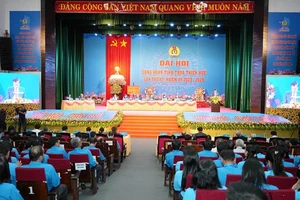 Đại hội Công đoàn tỉnh Thừa Thiên Huế lần thứ XV, nhiệm kỳ 2023-2028 diễn ra tại Trung tâm Văn hóa-Điện ảnh tỉnh.