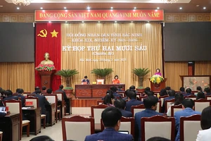 Toàn cảnh kỳ họp.