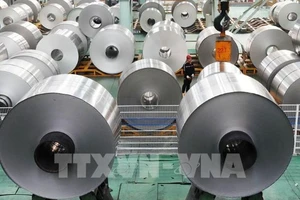 Nhôm thành phẩm trong phân xưởng sản xuất của một tập đoàn ở Cáp Nhĩ Tân, tỉnh Hắc Long Giang, Trung Quốc. (Ảnh: THX/TTXVN)