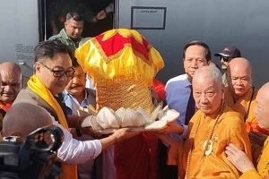 Xá lợi Đức Phật Thích Ca Mâu Ni đã đến Thành phố Hồ Chí Minh. Ảnh: Bộ Văn hóa Ấn Độ. 