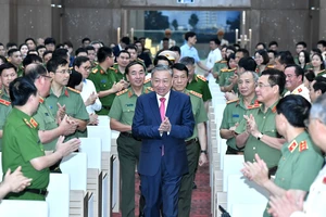 Tổng Bí thư Tô Lâm dự Tổng Bí thư Tô Lâm dự Hội nghị tổng kết 10 năm thực hiện Chỉ thị số 05 của Bộ Chính trị và đánh giá kết quả thực hiện Quy định số 09 của Đảng ủy Công an Trung ương.