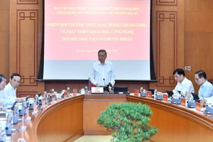 Tổng Bí thư Tô Lâm chủ trì Phiên họp Thường trực Ban Chỉ đạo Trung ương về phát triển khoa học, công nghệ, đổi mới sáng tạo và chuyển đổi số.