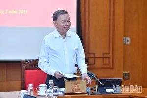 Tổng Bí thư Tô Lâm phát biểu chỉ đạo phiên họp.