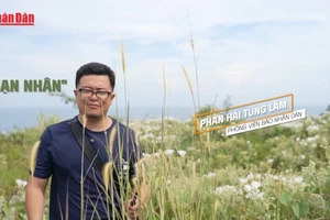 Phóng viên Báo Nhân Dân trải nghiệm tại Ghềnh Bàng