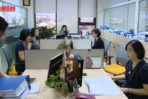 [Video] Xem xét xây dựng 5 bảng lương và 9 phụ cấp mới theo vị trí việc làm