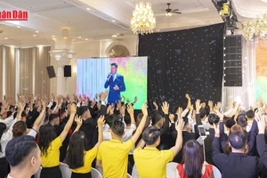 [Video] Gần 700.000 người tham gia bán hàng đa cấp