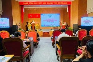 Quang cảnh buổi lễ. (ẢNH: CHI MAI)
