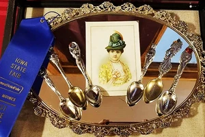 Bộ sưu tập thìa lớn nhất thế giới