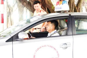 TP Hồ Chí Minh tổ chức thi sát hạch lái xe sau thời gian dài gián đoạn.