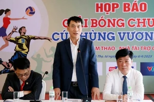 Tổng Thư ký Liên đoàn Bóng chuyền Việt Nam Lê Trí Trường khẳng định Giải bóng chuyền Cúp Hùng Vương là một trong những giải đấu có chuyên môn cao. 