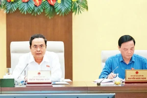 Chủ tịch Quốc hội Trần Thanh Mẫn phát biểu ý kiến tại phiên họp Ủy ban Thường vụ Quốc hội chiều 16/4/2025. (Ảnh: ĐĂNG ANH)