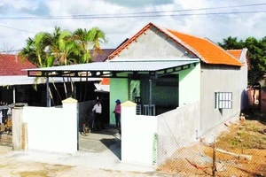 Căn nhà của gia đình chị Châu Thị Thân, xã Hòa Mỹ Đông, huyện Tây Hòa, tỉnh Phú Yên được xây dựng từ chương trình hỗ trợ của tỉnh.