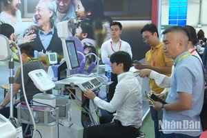 Hướng đi của doanh nghiệp Việt trong kỷ nguyên y tế thông minh