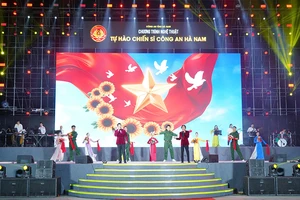  Một tiết mục biểu diễn tại chương trình.
