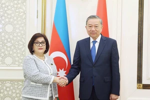 Tổng Bí thư Tô Lâm hội kiến Chủ tịch Quốc hội Azerbaijan Sahiba Gafarova. (Ảnh: Thống Nhất/ TTXVN)