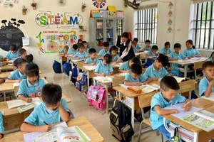 Cơ sở vật chất, trang thiết bị ở các nhà trường được ngành giáo dục Ninh Bình chú trọng đầu tư, tạo điều kiện tốt nhất phục vụ công tác giảng dạy và học tập.