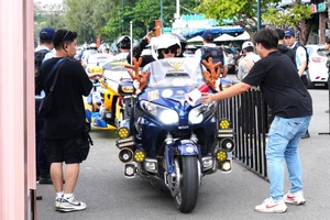 Các biker chuẩn bị diễu hành qua những cung đường đẹp nhất thành phố Vũng Tàu.