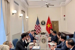 Cuối ngày làm việc thứ 3, Bộ trưởng Nguyễn Hồng Diên đã có phiên đàm phán với Đại sứ, Trưởng Đại diện Thương mại Hoa Kỳ Jamieson Greer.