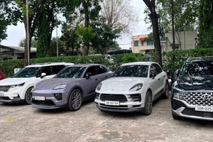 Tang vật, phương tiện hoạt động của các đối tượng bị tạm giữ trong chuyên án.