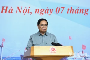 [Ảnh] Thủ tướng chủ trì hội nghị thúc đẩy các giải pháp chống khai thác hải sản trái phép