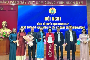 Ra mắt Ban Chấp hành Công đoàn cơ quan Đảng ủy các cơ quan Đảng Trung ương, nhiệm kỳ 2025-2028. 