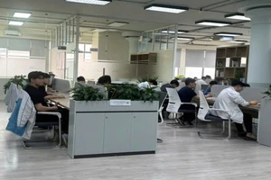 Học sinh tham dự vòng sơ loại tại điểm thi Đại học Bách khoa Hà Nội.