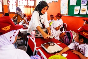 Sáng kiến MBG được triển khai từ đầu năm tại Indonesia. Ảnh: JAKARTA POST