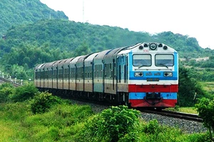 Tàu khách liên vận quốc tế Việt-Trung chính thức hoạt động trở lại từ ngày 25/5. 