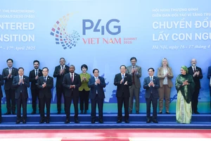 Thủ tướng Phạm Minh Chính và các đại biểu tham dự hội nghị.