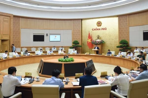 Thủ tướng Phạm Minh Chính chủ trì Phiên họp Chính phủ chuyên đề về xây dựng pháp luật tháng 5 năm 2025.