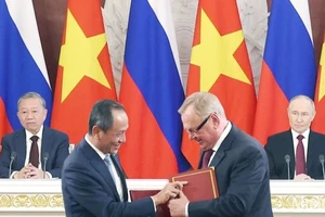 Hãng hàng không Vietnam Airlines và Ngân hàng Ngoại thương Nga (VTB) chính thức ký Biên bản ghi nhớ về tăng cường hợp tác.
