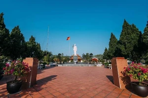 Di tích Quốc gia đặc biệt Khu lưu niệm Chủ tịch Hồ Chí Minh trên đảo Cô Tô.