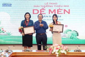 Các tác giả được trao giải Dế Mèn năm 2024. (Ảnh: Ban tổ chức)
