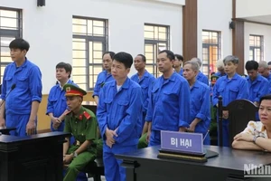 Các bị cáo tại tòa.