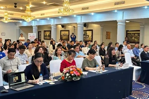 Một góc quang cảnh hội thảo.