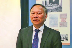 GS.TS NGND Nguyễn Quang Ngọc