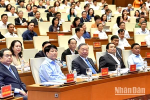 Tổng Bí thư Tô Lâm và các đồng chí lãnh đạo Đảng, Nhà nước tham dự hội nghị.