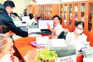 Hỗ trợ doanh nghiệp và người dân thực hiện thủ tục hành chính tại Bạc Liêu.