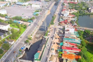 Dự án mở rộng đường Tam Trinh, quận Hoàng Mai, Hà Nội chậm trễ do vướng mắc trong công tác quy hoạch, giải phóng mặt bằng. 