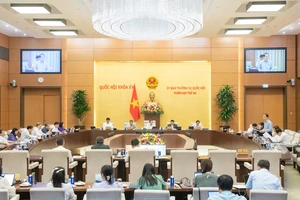 Quang cảnh phiên họp chiều 16/5. (Ảnh: DUY LINH)